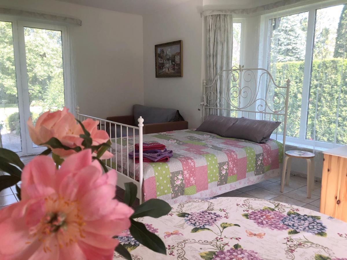 Guests House "Like Home" Sigulda Esterno foto