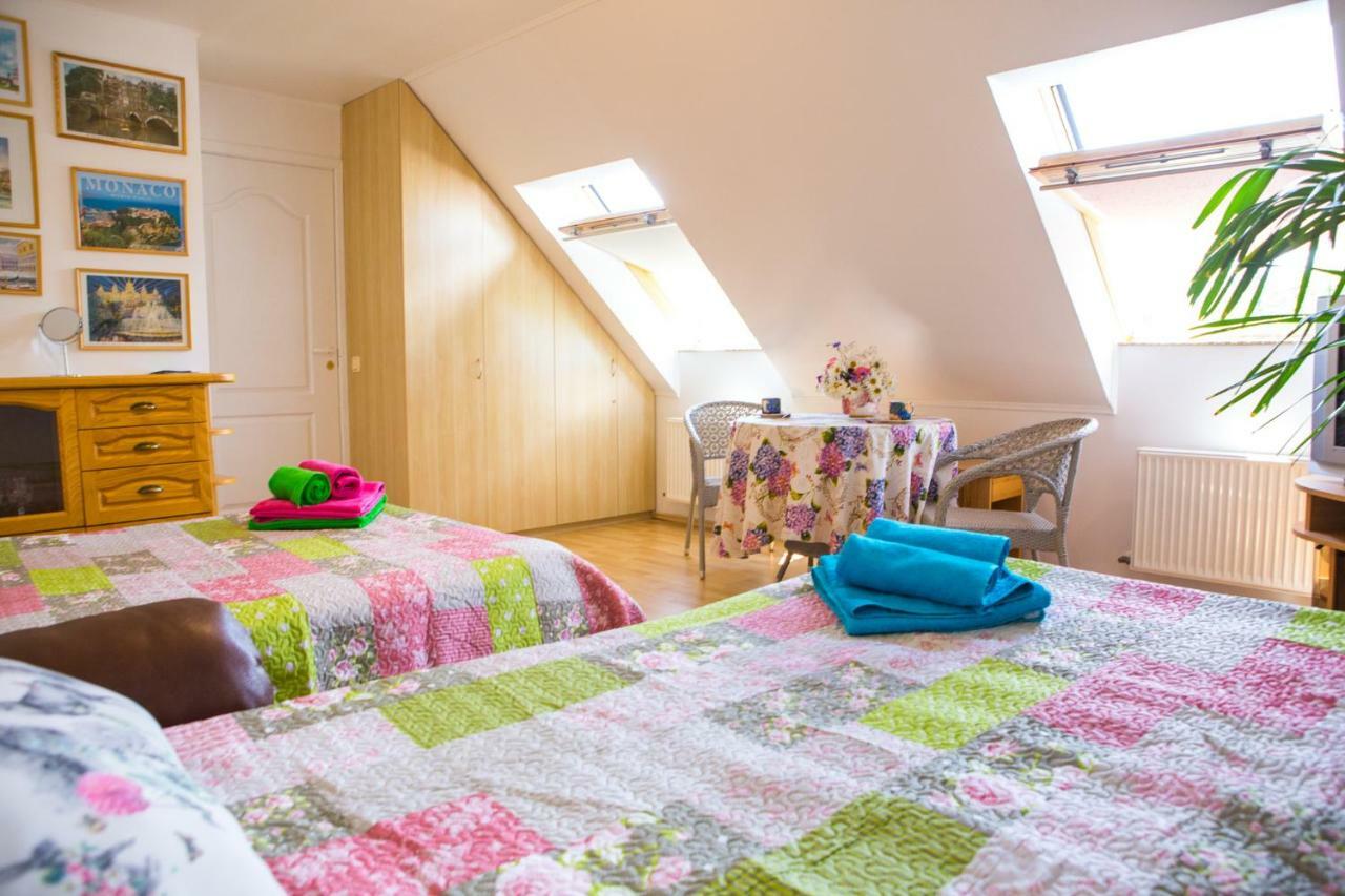 Guests House "Like Home" Sigulda Esterno foto