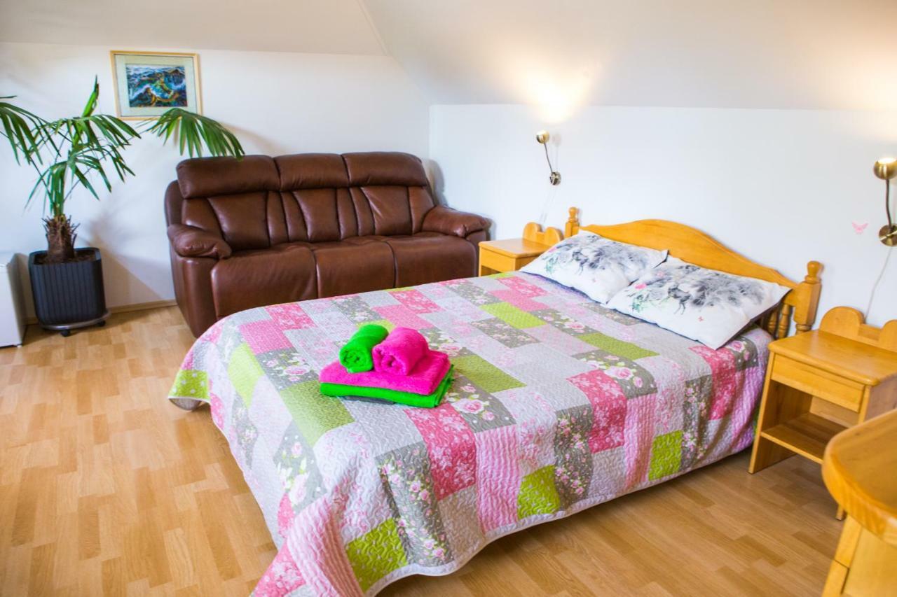 Guests House "Like Home" Sigulda Esterno foto