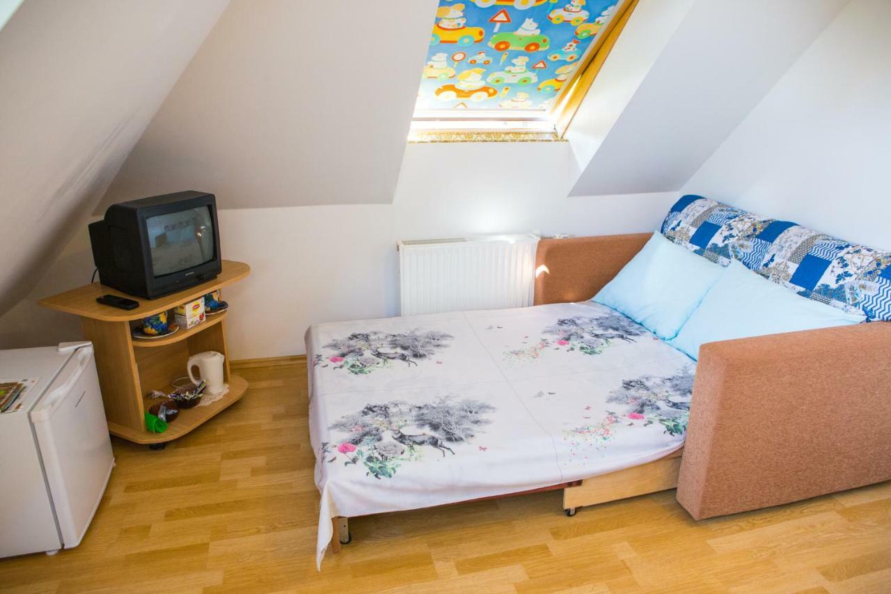 Guests House "Like Home" Sigulda Esterno foto