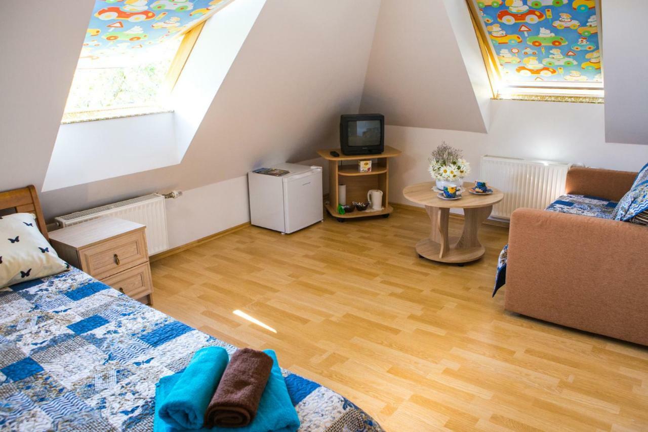 Guests House "Like Home" Sigulda Esterno foto