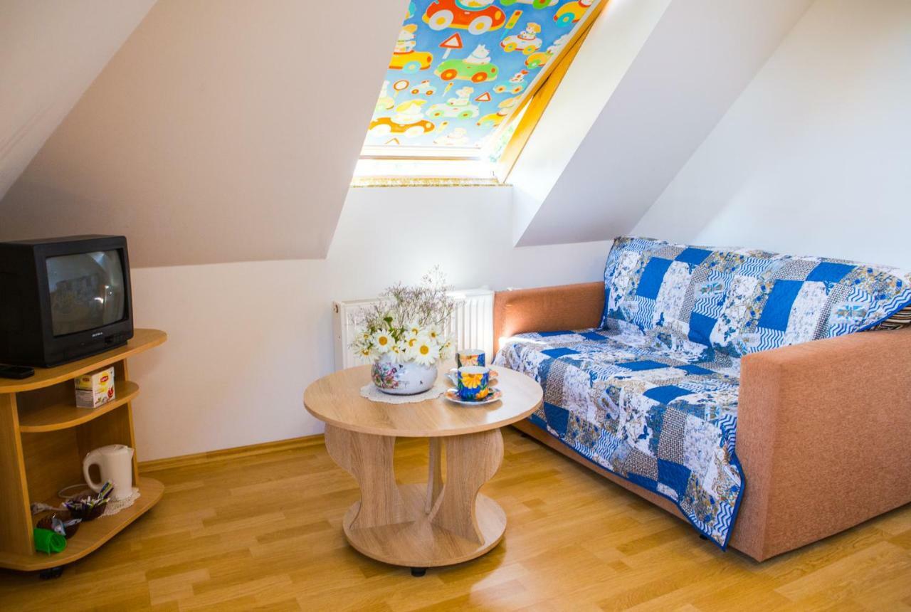 Guests House "Like Home" Sigulda Esterno foto