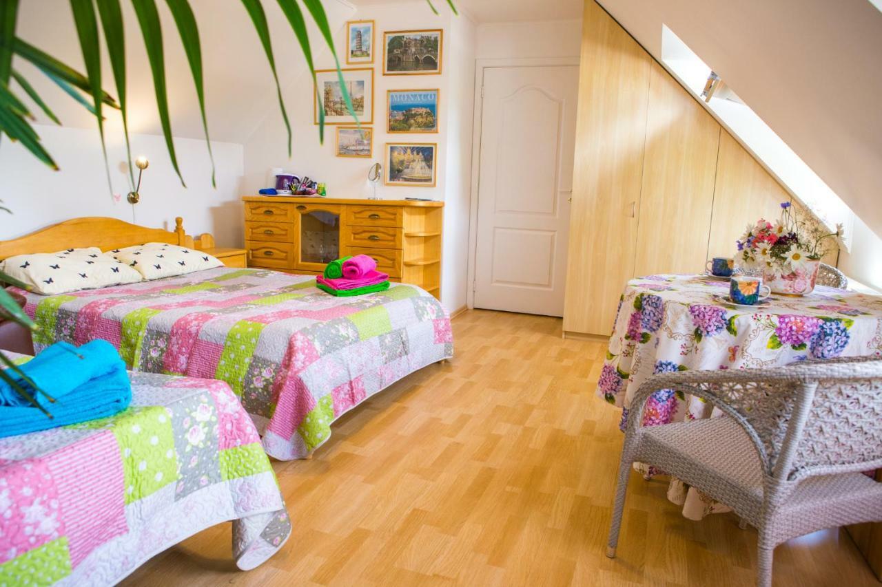 Guests House "Like Home" Sigulda Esterno foto